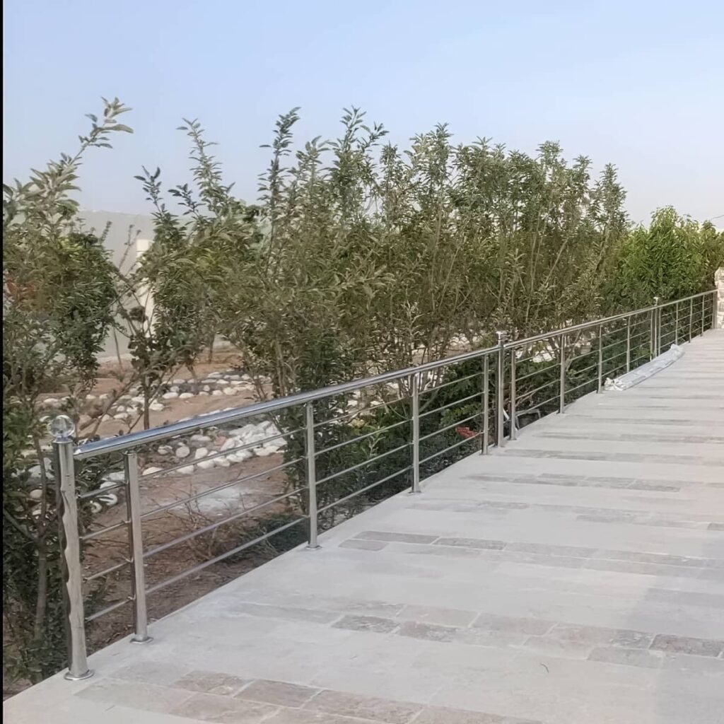 نرده استیل تراس با پوشش ضدزنگ