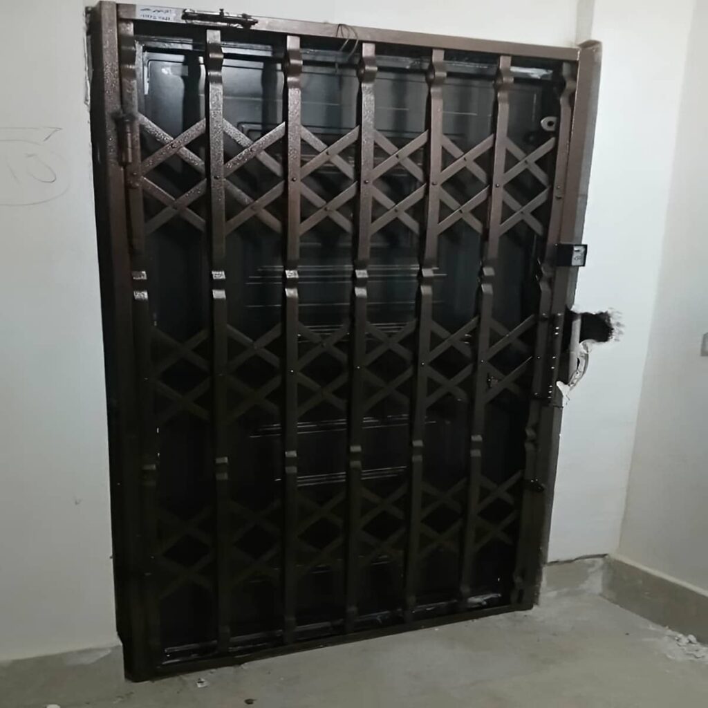 حفاظ آکاردئونی لوزی تسمه پهن برای پروژه ورودی باریک