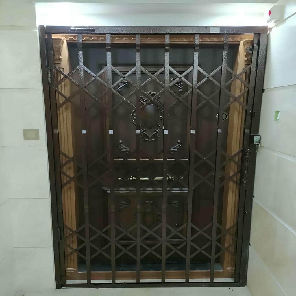 سفارش حفاظ آکاردئونی برای چهارچوب نامنظم واحد