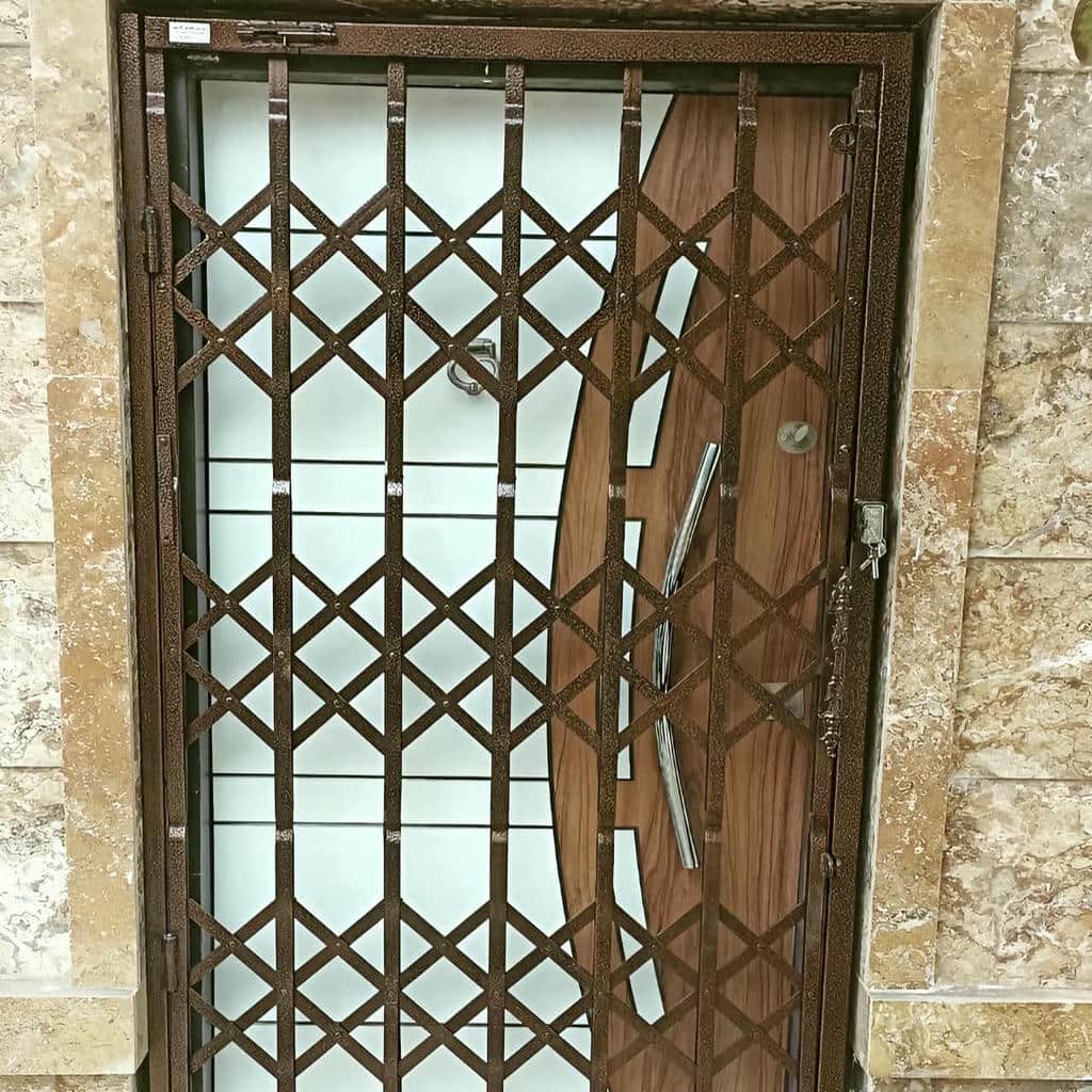 تولید درب آکاردئونی طرح دار لوزی با شبکه پنج لوزی