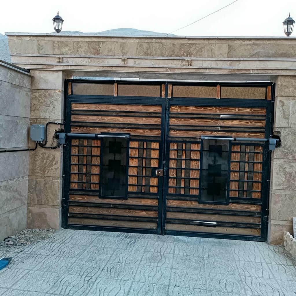 نصب موتور جک پارکینگی بازویی روی ستون مقاوم