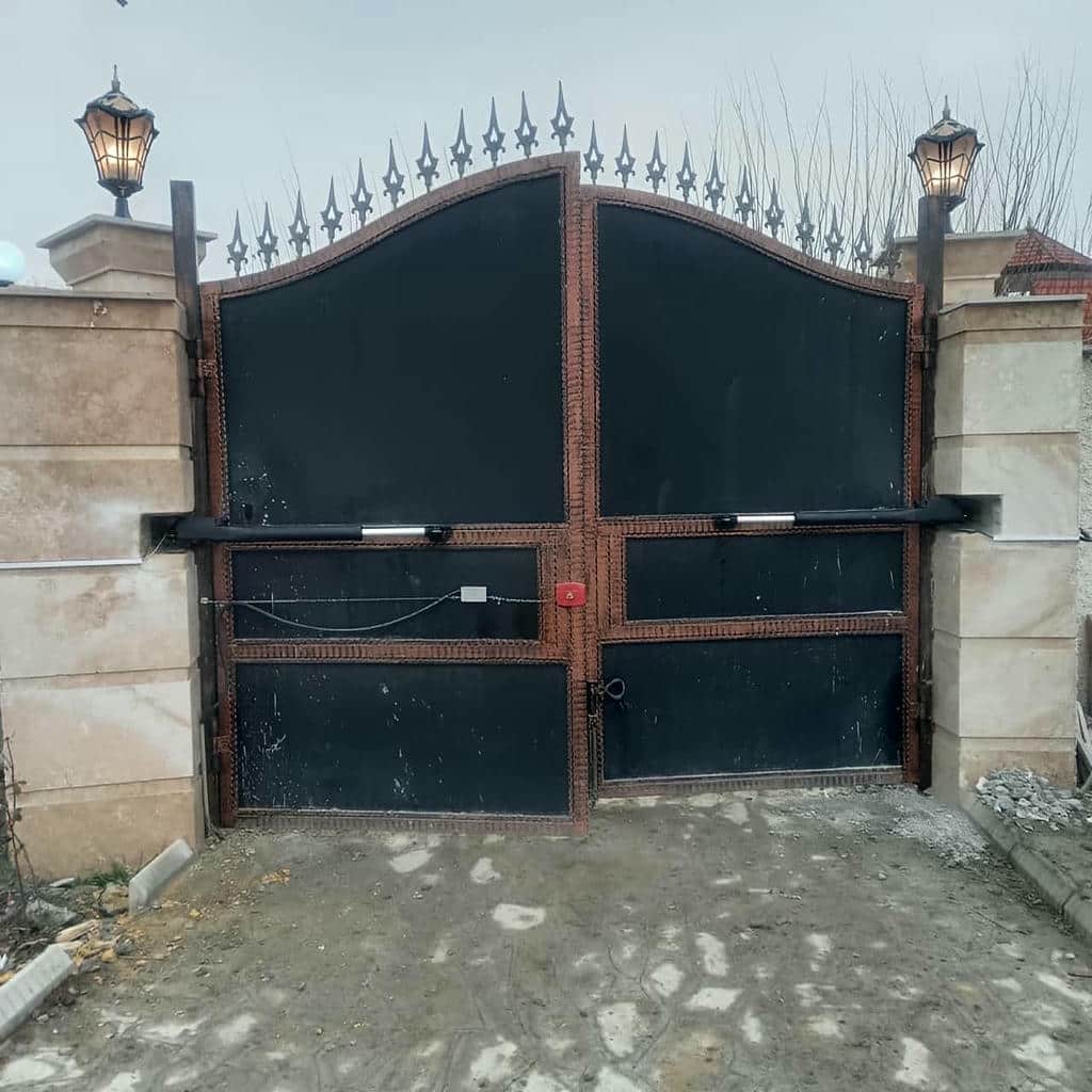 جک درب پارکینگ الکترومکانیک خانگی برای پروژه کم واحد