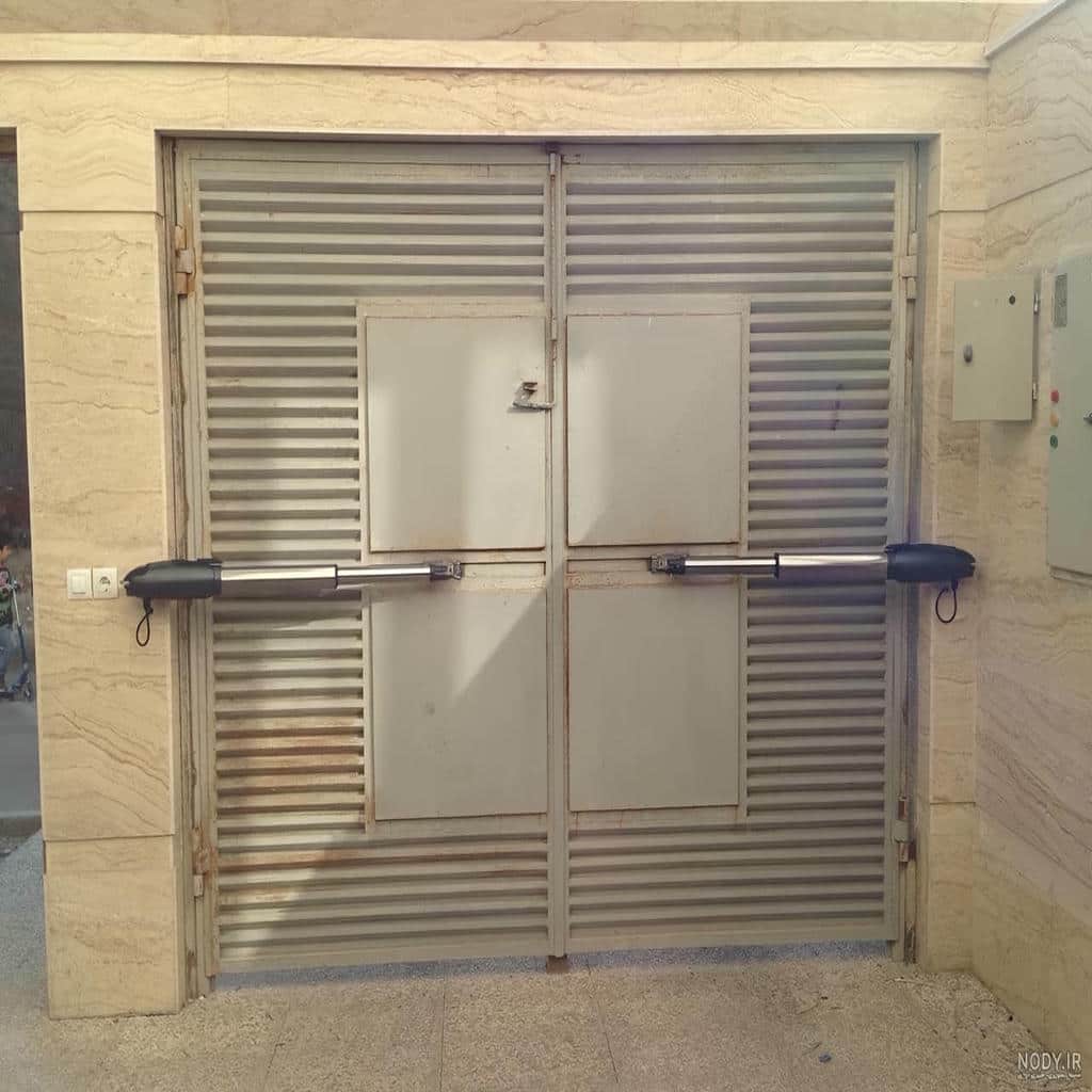 نصب جک درب پارکینگ الکترومکانیک خانگی روی ستون مقاوم