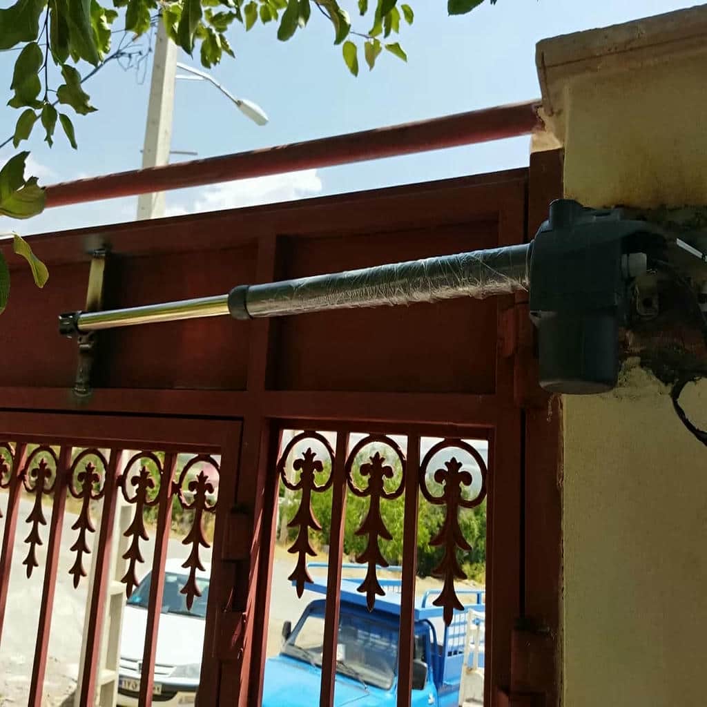 سفارش جک درب حیاط دو لنگه سنگین با کورس بلند