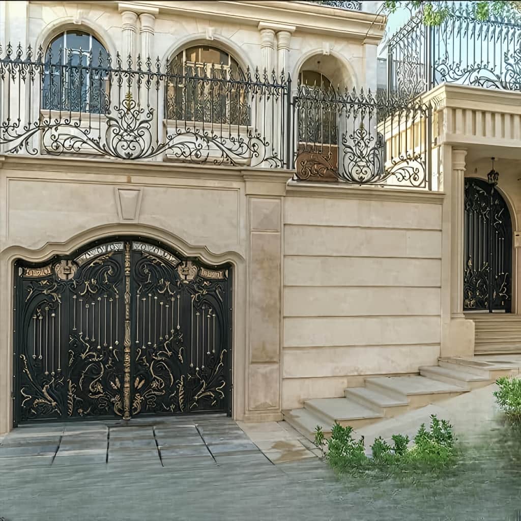 درب ویلا مدرن نمای سنگی با خطوط افقی پروژه