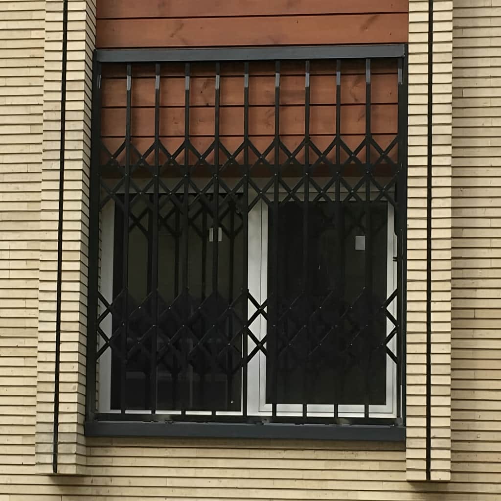 حفاظ پنجره کشویی