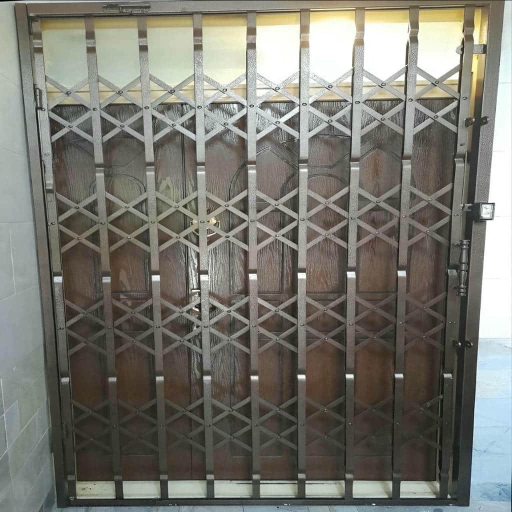 تأثیر درب آکاردئونی ضد سرقت بر افزایش امنیت خانه