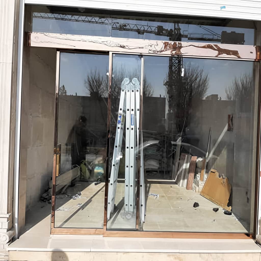 قیمت درب اتوماتیک شیشه ای لوکس متناسب با پروژه