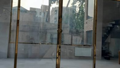 8 طرح درب اتوماتیک شیشه ای فریم دار آلومینیوم
