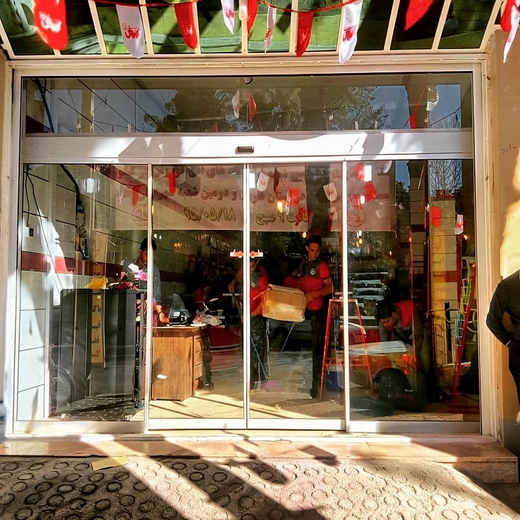 خرید درب اتوماتیک تلسکوپی بیمارستانی برای دهانه محدود