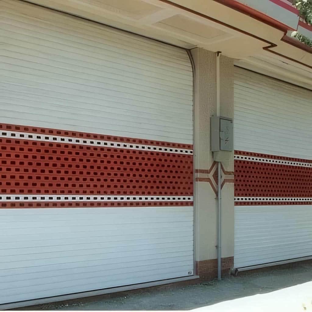 طرح ترکیبی کرکره برقی مدرن نمای تجاری