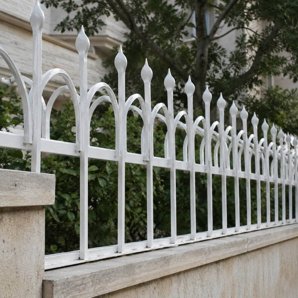 قیمت نرده حفاظ دیوار ساده بر اساس شرایط اجرا
