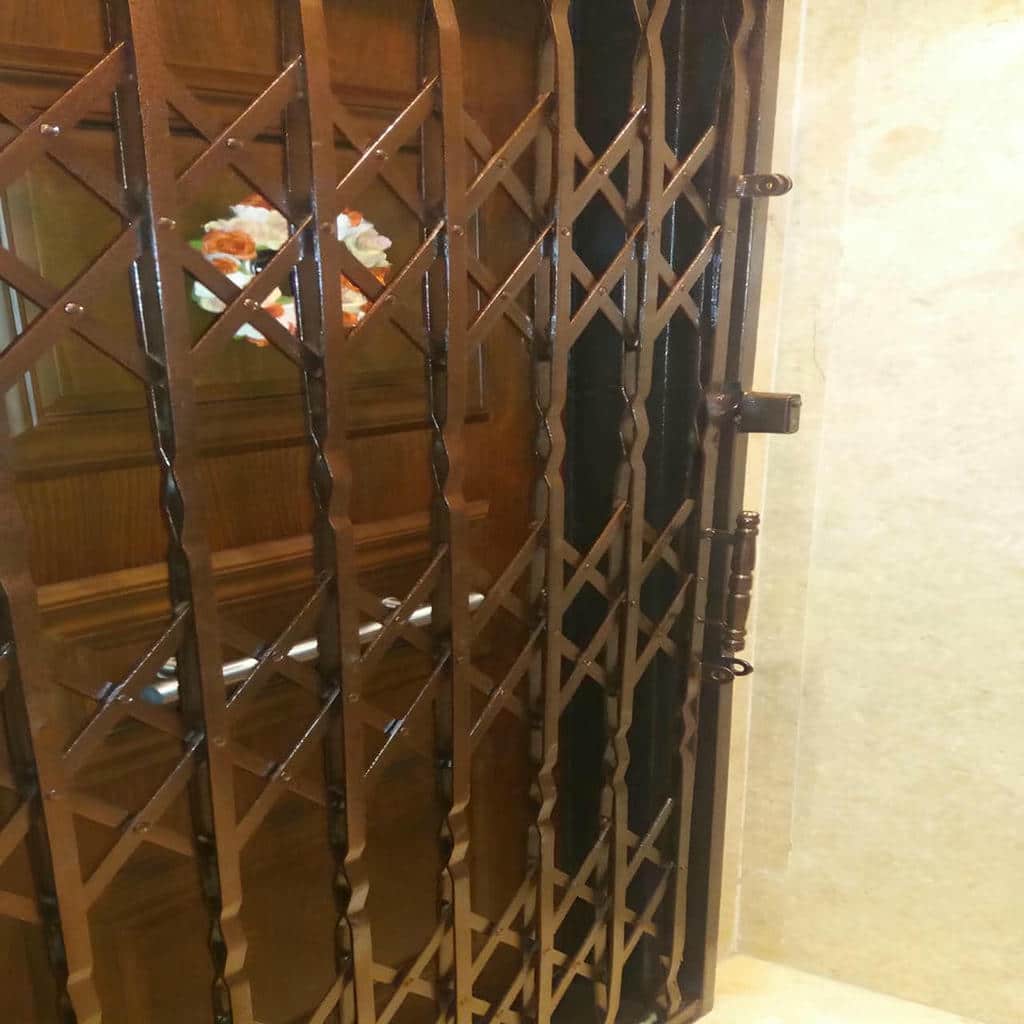 درب آکاردئونی مدل شبکه ای فلزی درب آکاردئونی مدل شبکه ای فلزی