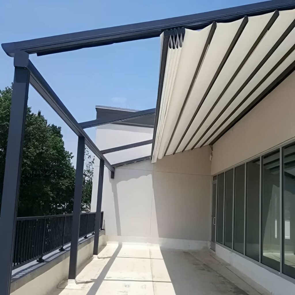 سایبان بازویی مدرن