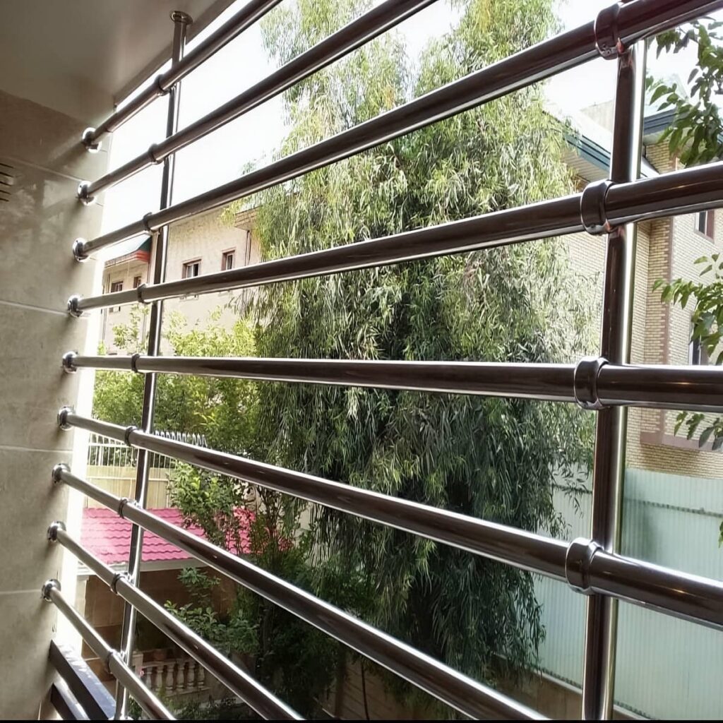اجرای نرده آپارتمان