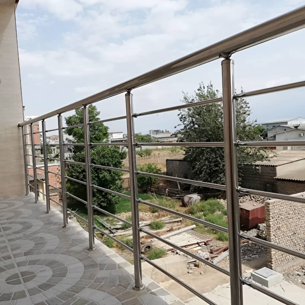 حفاظ بالکن با پوشش مقاوم