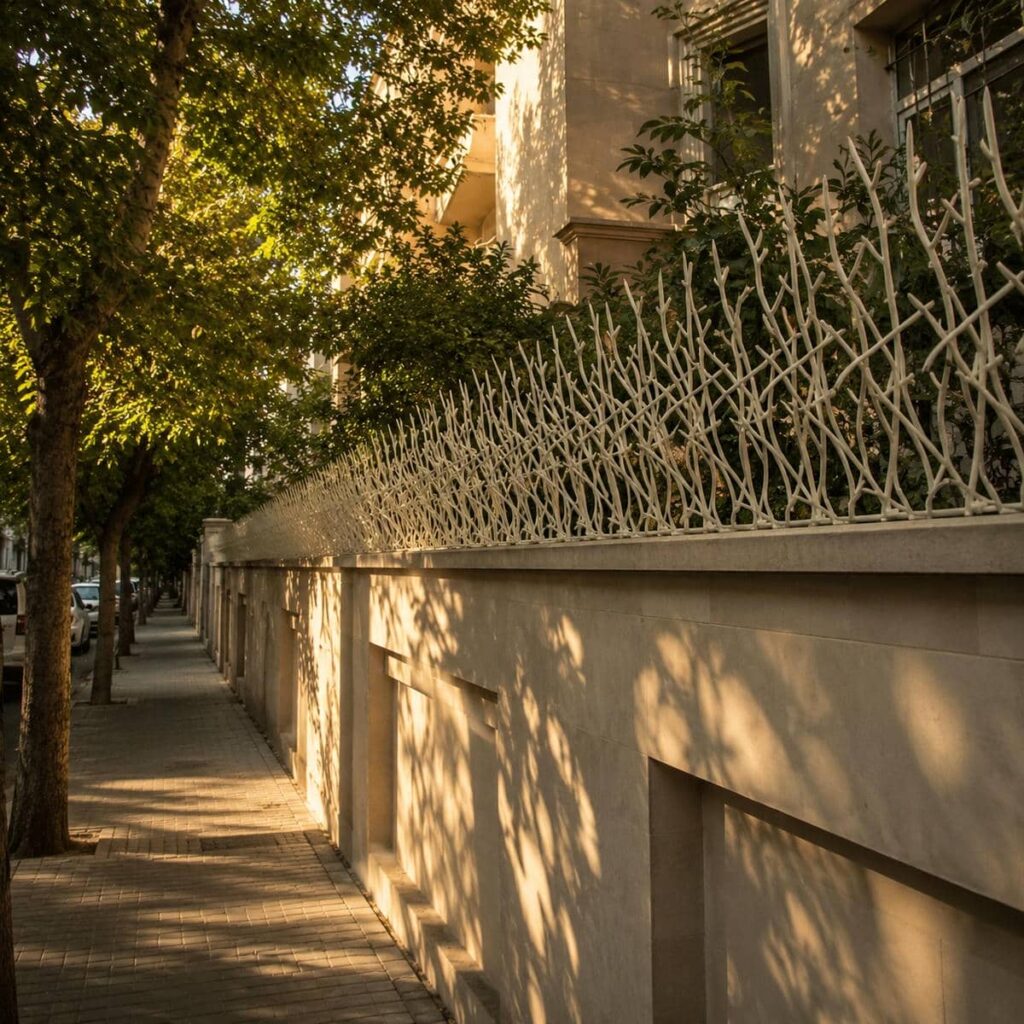 حفاظ لیلیوم دیوار