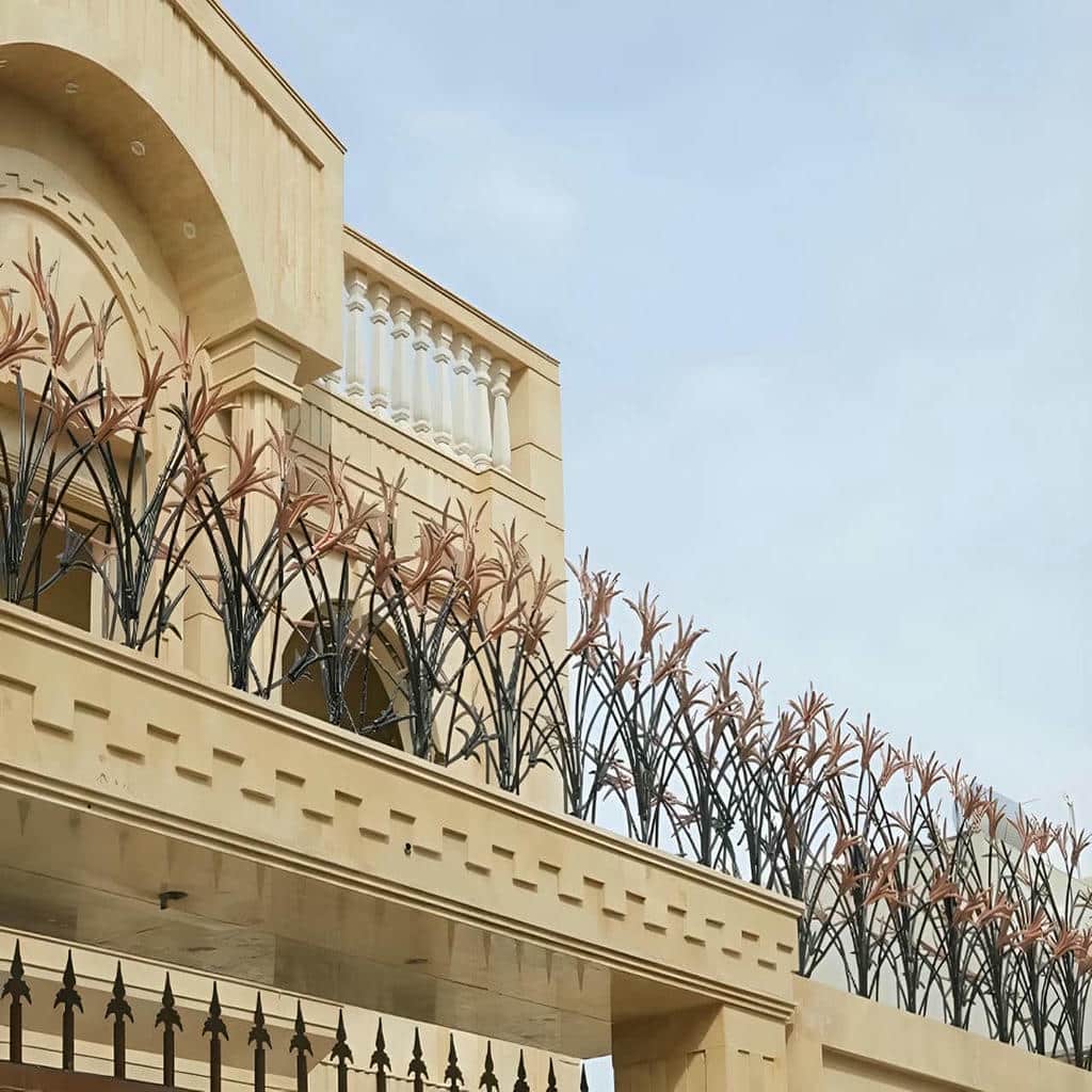 حفاظ دیوار شاخ گوزنی فلزی در ساری