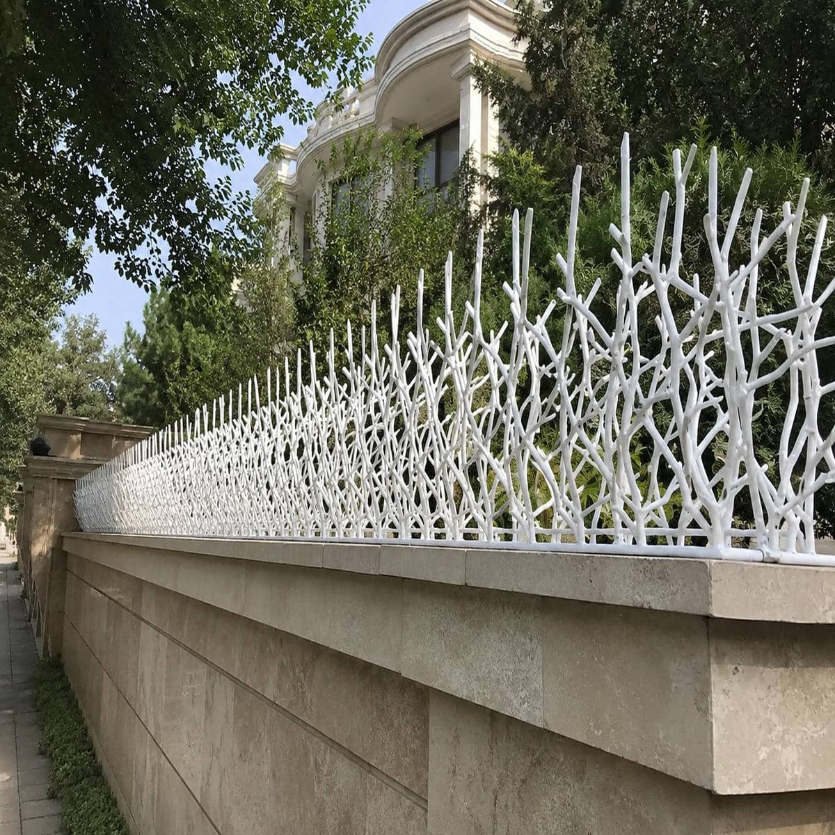 حفاظ دیوار فلزی مشکی در استان مازندران