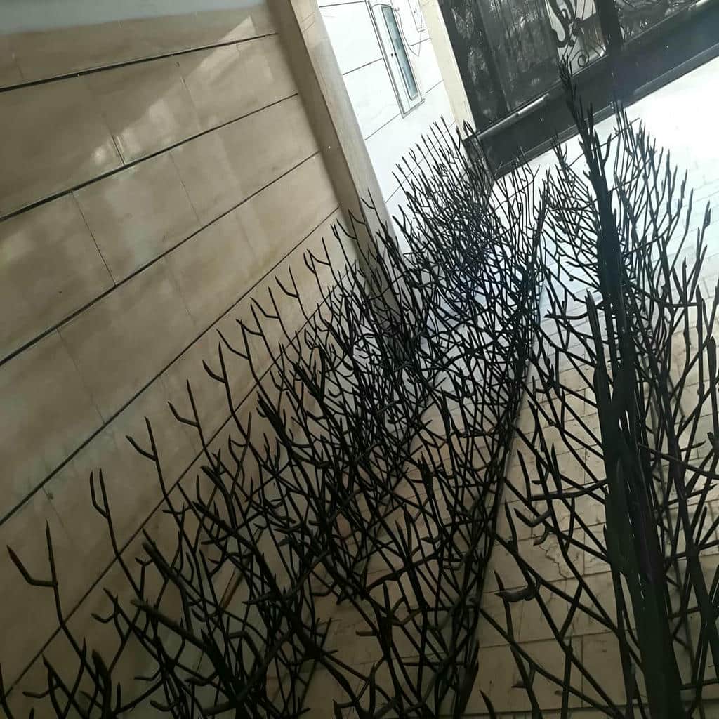 حفاظ دیوار نصب شده در حیاط ویلایی سمنان حفاظ دیوار نصب شده در حیاط ویلایی سمنان