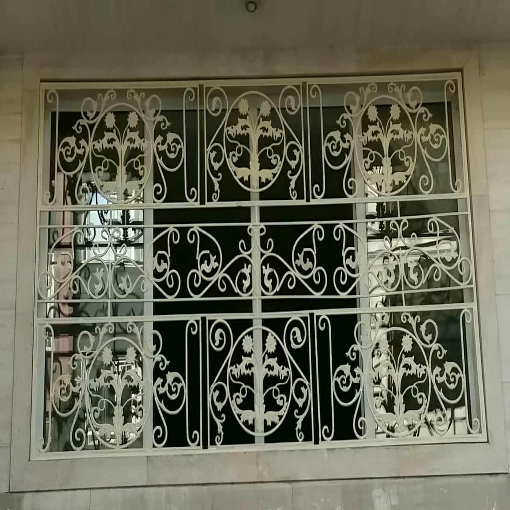 حفاظ پنجره با طرح هندسی برای پروژه استان ایلام