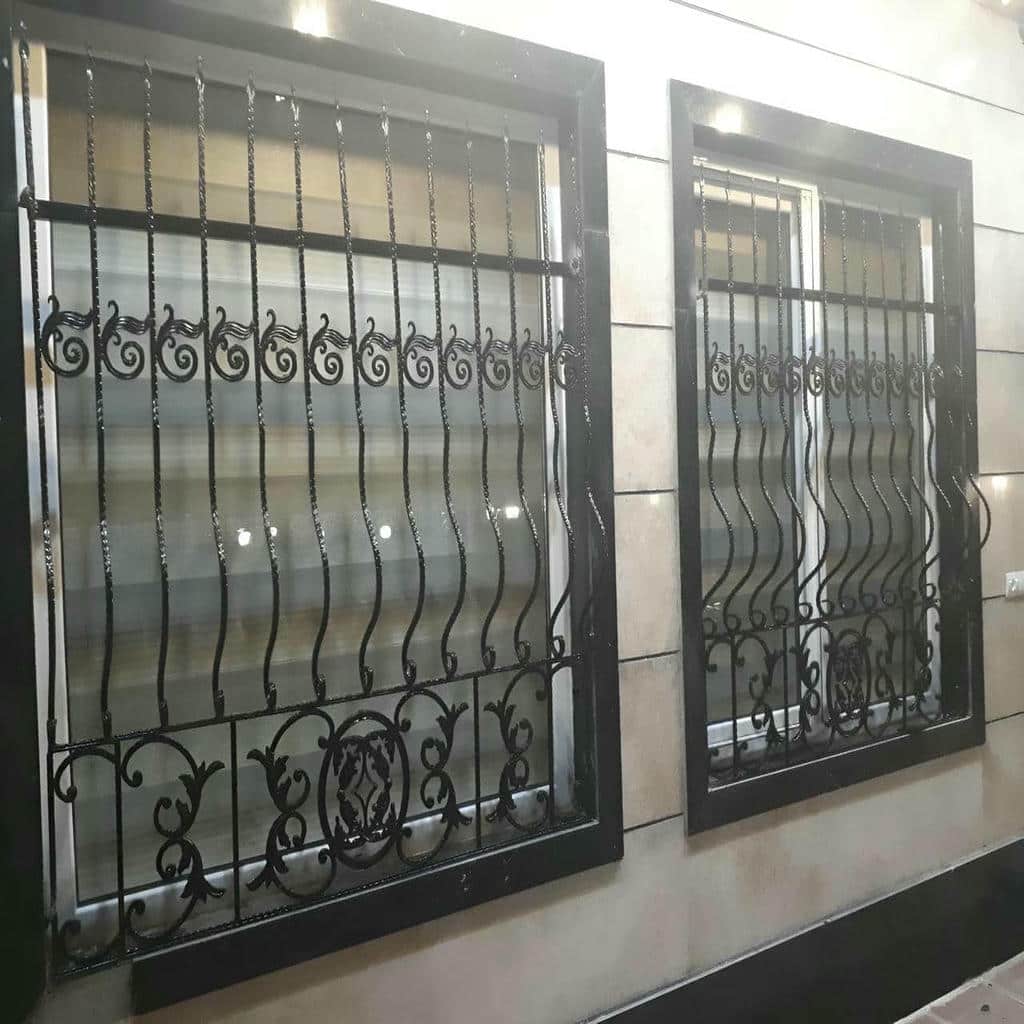 حفاظ پنجره سفارشی با رنگ هماهنگ نما در قزوین حفاظ پنجره سفارشی با رنگ هماهنگ نما در قزوین