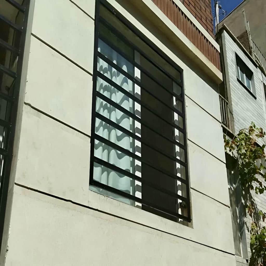 حفاظ پنجره طرح فرفورژه در استان کرمانشاه حفاظ پنجره طرح فرفورژه در استان کرمانشاه