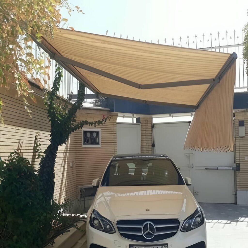 سایبان بازویی استان قم در نمای فروشگاهی