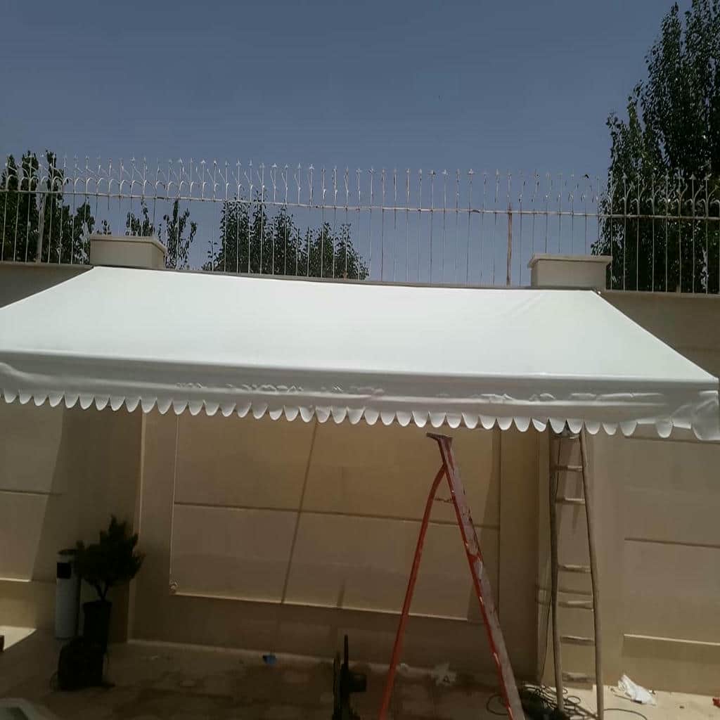 سایبان برقی بازویی در استان آذربایجان شرقی
