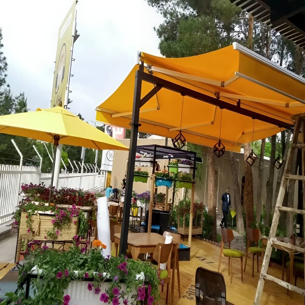 سایبان برقی برای ورودی تجاری در استان گیلان