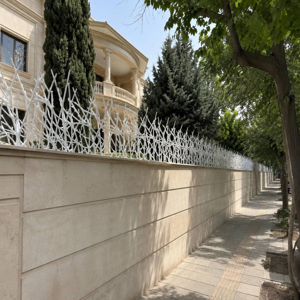 گارد روی دیوار با فرم زاویه دار در یاسوج گارد روی دیوار با فرم زاویه دار در یاسوج