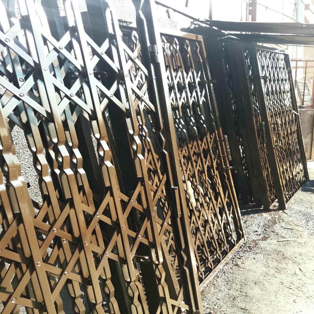 مرکز فروش حفاظ درب آکاردئونی برای تهران و حومه
